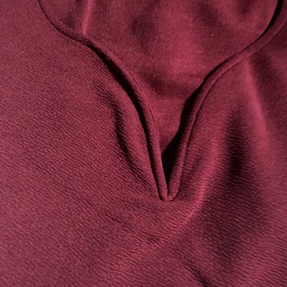 Red Sweetheart Neck Bodycon Dress - Picture 7 of 7